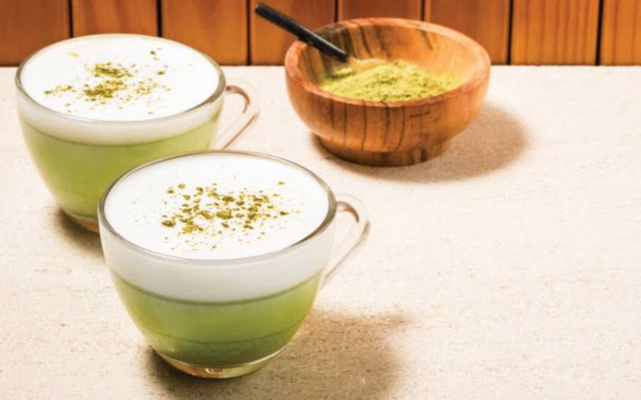 Matcha Latte Cremoso com Leite de Coco e Mel